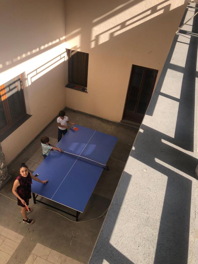 Lara Hotel Goris Luaran gambar
