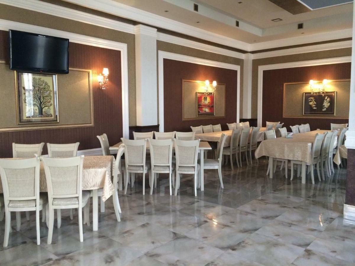 Lara Hotel Goris Luaran gambar